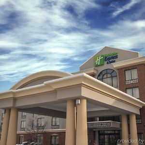 Holiday Inn Express & Suites Buffalo Airport By Ihg