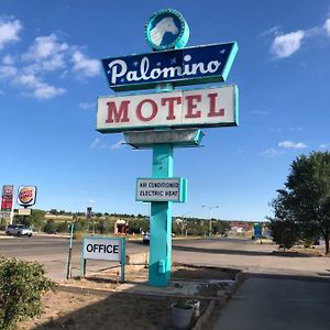 Palomino Motel